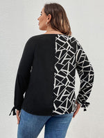 Curvy Geometric V-Neck Long Sleeve T-Shirt